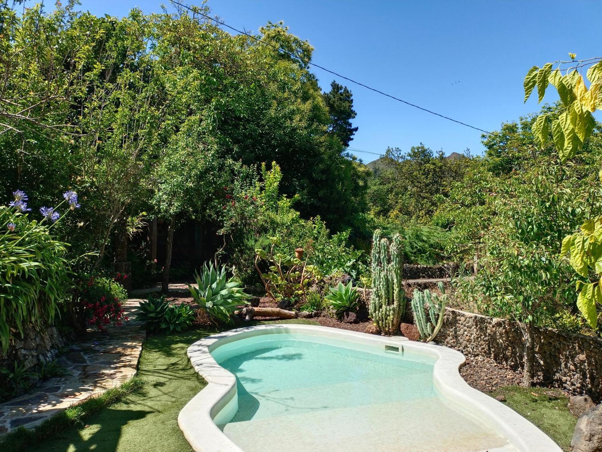 Villa Los Matos Pool And Garden Valleseco Exterior photo